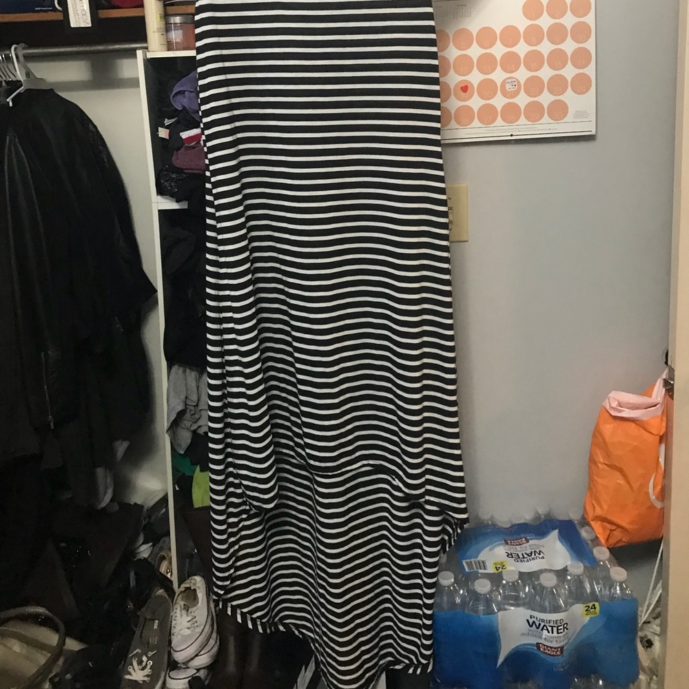 Dress - Picture 5 of 5